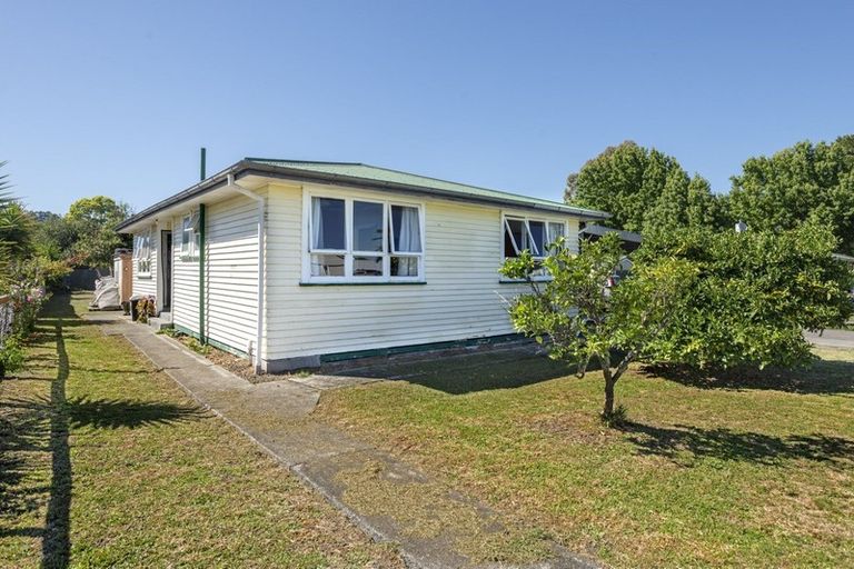 Photo of property in 5 Cavendish Crescent, Outer Kaiti, Gisborne, 4010