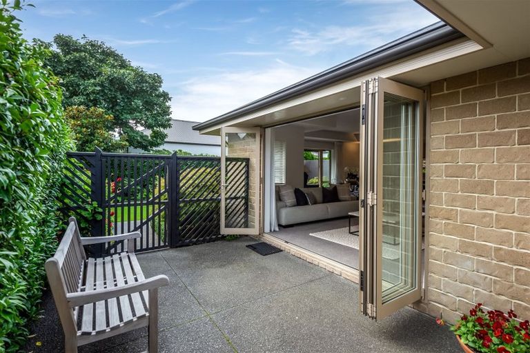 Photo of property in 70e Jeffreys Road, Fendalton, Christchurch, 8052