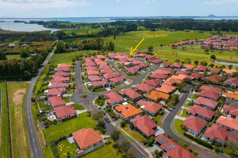 Photo of property in 30 Ballantyne Way, Aongatete, 3178