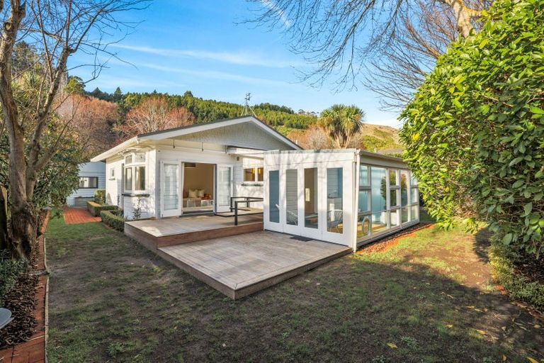 Photo of property in 86 Bowenvale Avenue, Cashmere, Christchurch, 8022