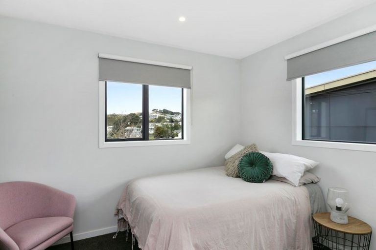 Photo of property in 15 Hindmarsh Street, Johnsonville, Wellington, 6037