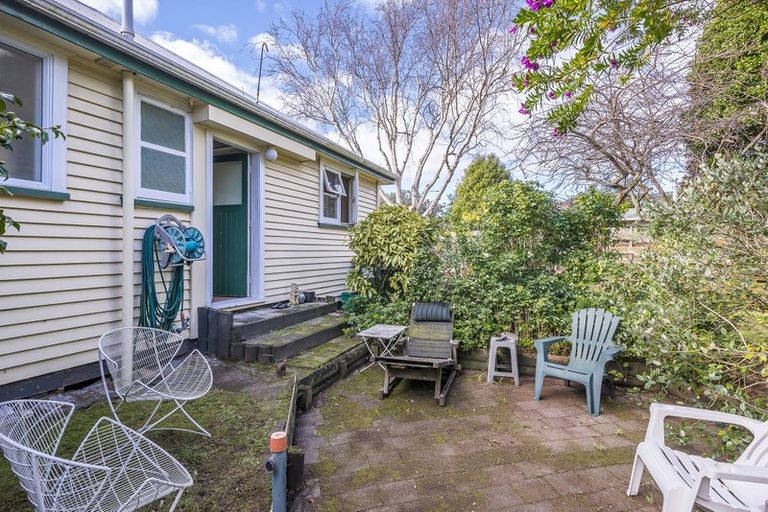 Photo of property in 12 Rodney Grove, Paraparaumu, 5032
