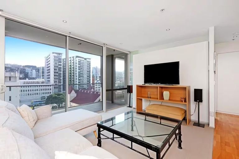 Photo of property in Sanctum Apartments, 73/10a Ebor Street, Te Aro, Wellington, 6011