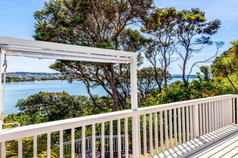 Photo of property in 60 Fidelis Avenue, Snells Beach, 0920