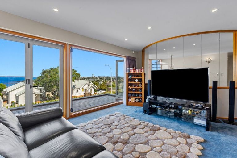 Photo of property in 11 Katui Street, Castor Bay, Auckland, 0620