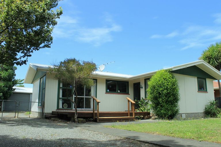 Photo of property in 5 Ward Street, Riverdale, Gisborne, 4010