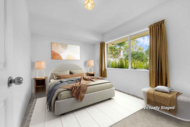 Photo of property in 70 Tington Avenue, Wattle Downs, Auckland, 2103