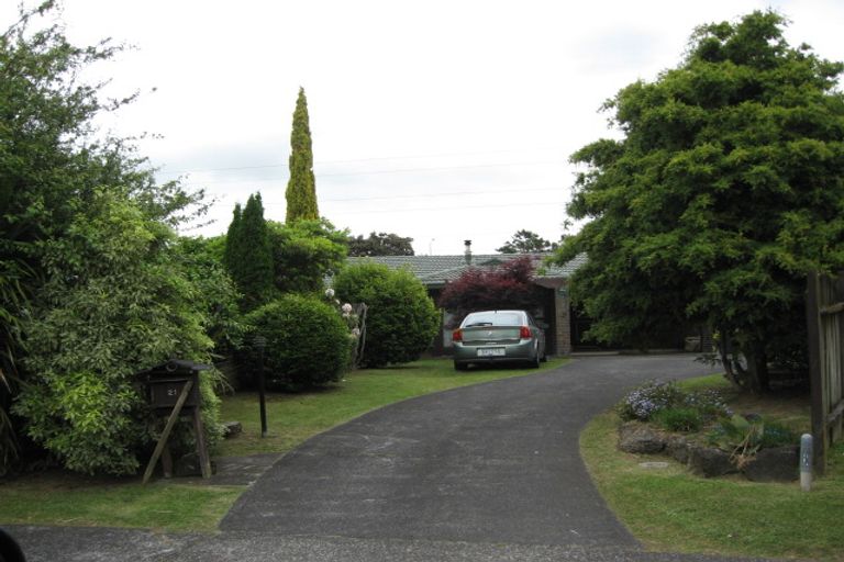Photo of property in 21 Kindergarten Drive, Conifer Grove, Takanini, 2112