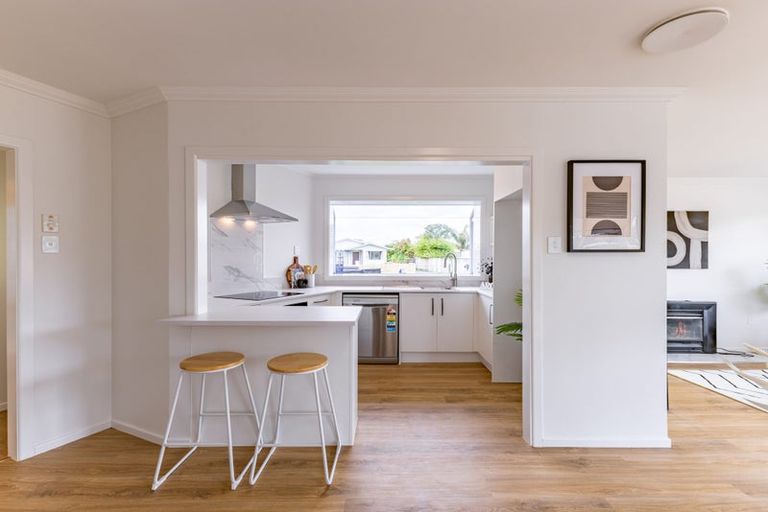 Photo of property in 56 Bremworth Avenue, Dinsdale, Hamilton, 3204