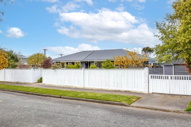 Photo of property in 9 Stretton Street, Bishopdale, Christchurch, 8053