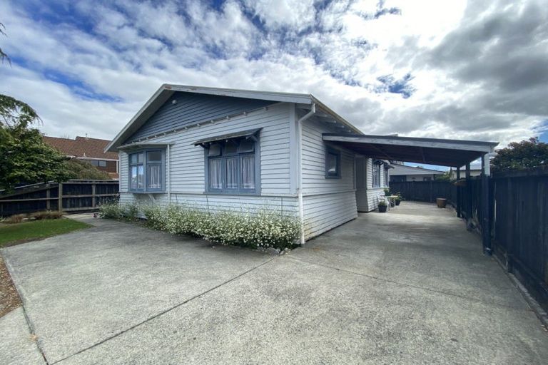Photo of property in 213 Park Road, Hokowhitu, Palmerston North, 4410