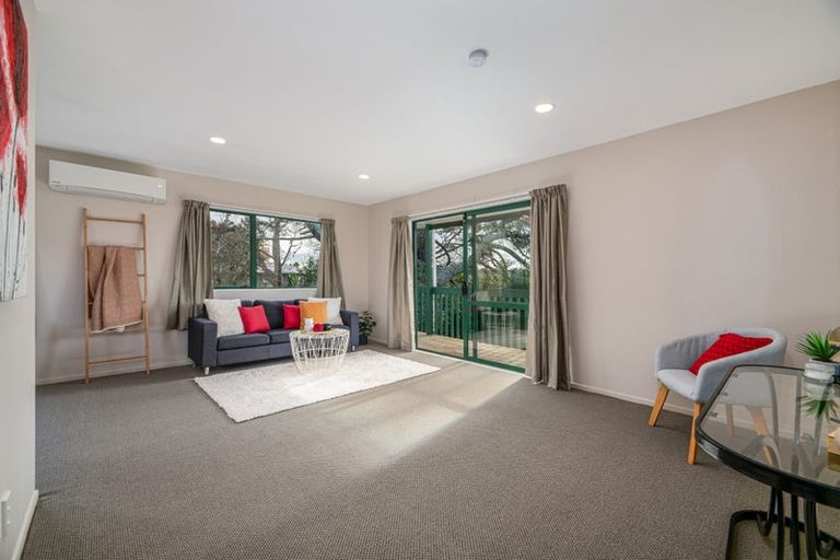 Photo of property in 6a Jillian Drive, Ranui, Auckland, 0612