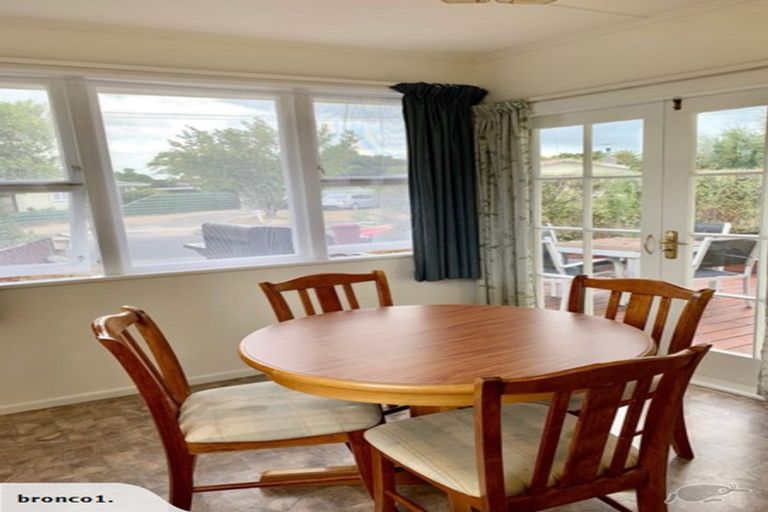 Photo of property in 20 Fergusson Street, Solway, Masterton, 5810