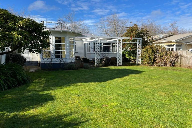 Photo of property in 4 Godwin Crescent, College Estate, Whanganui, 4500