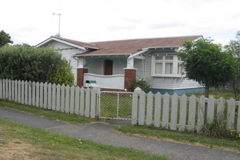 Photo of property in 84 Warwick Street, Feilding, 4702