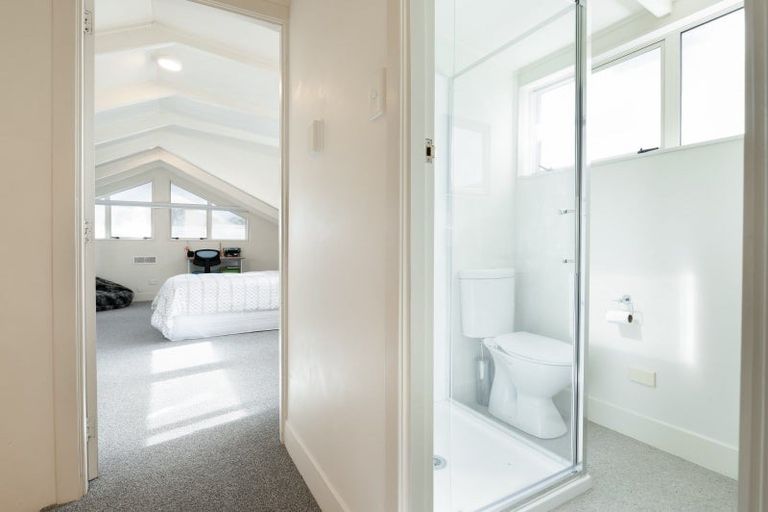 Photo of property in 39 Te Aroha Street, Hamilton East, Hamilton, 3216