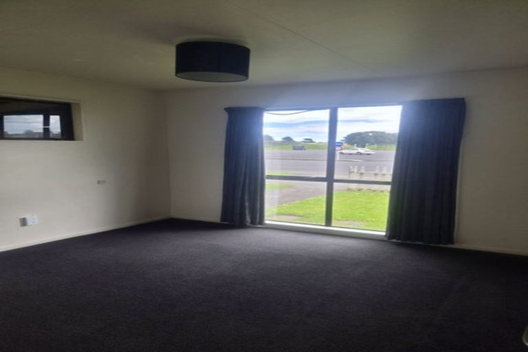 Photo of property in 23 Adkin Avenue, Levin, 5510