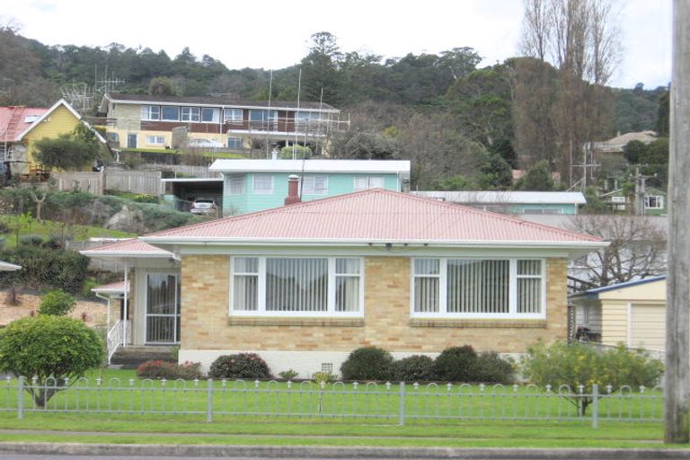 Photo of property in 122 Parawai Road, Thames, 3500