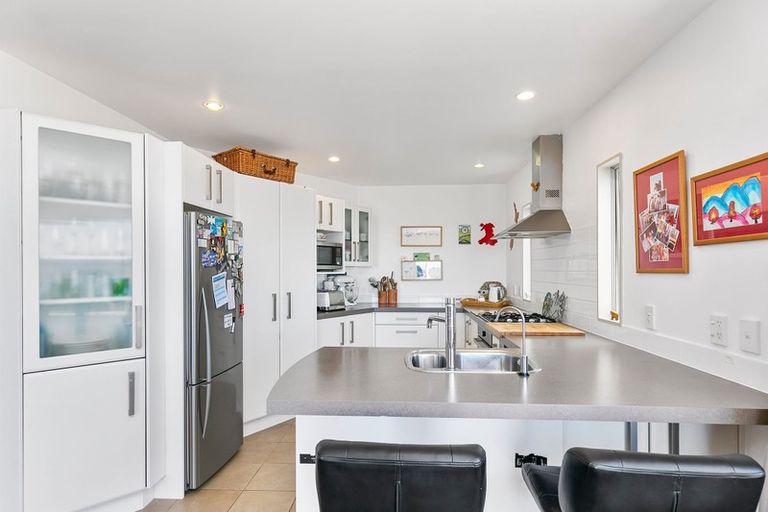 Photo of property in 19l Kabul Street, Khandallah, Wellington, 6035