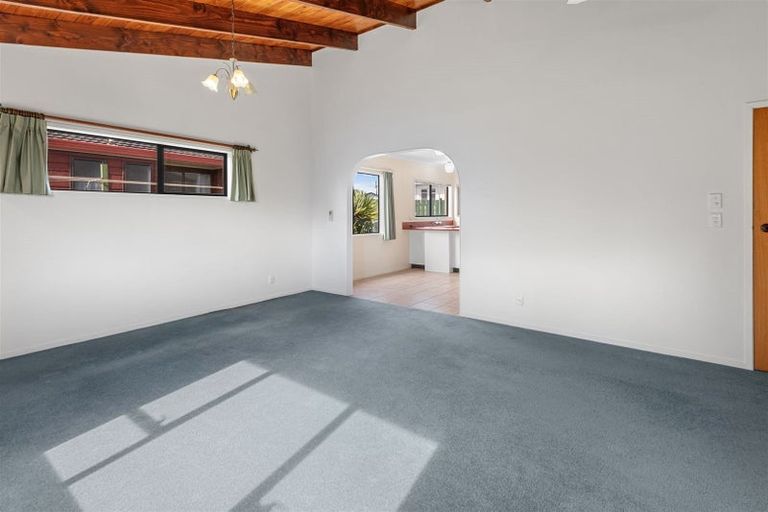 Photo of property in 123a Onerahi Road, Onerahi, Whangarei, 0110