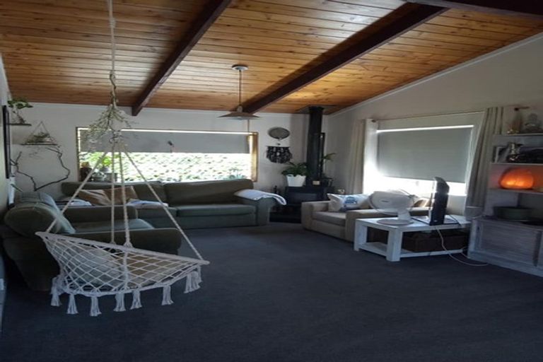 Photo of property in 41c Langton Road, Stanmore Bay, Whangaparaoa, 0932