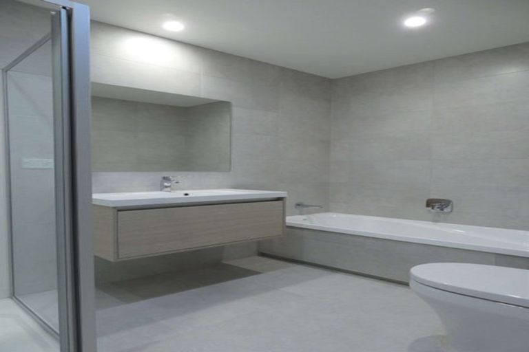 Photo of property in 19 Matairangi Avenue, Totara Heights, Auckland, 2105