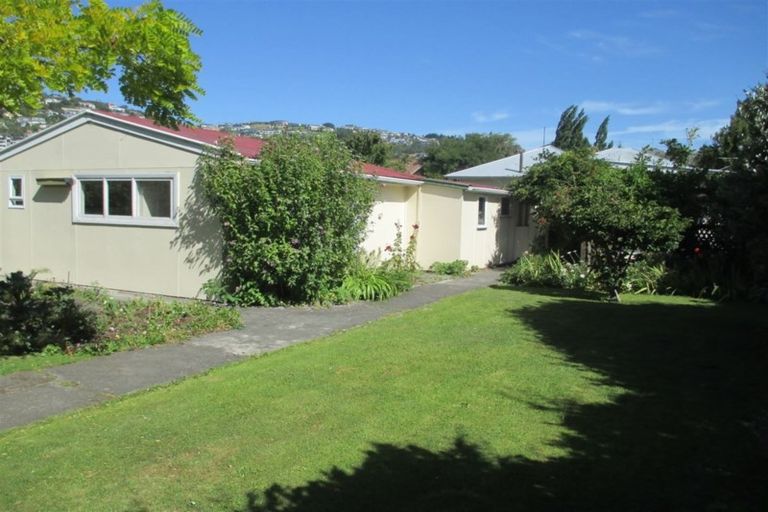 Photo of property in 73 Corson Avenue, Beckenham, Christchurch, 8023