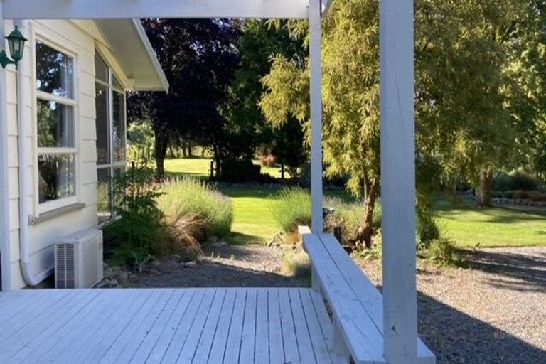 Photo of property in 21 Pleasant Valley Road, Geraldine, 7991