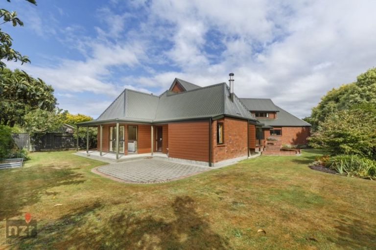 Photo of property in 3 Hind Place, Hokowhitu, Palmerston North, 4410