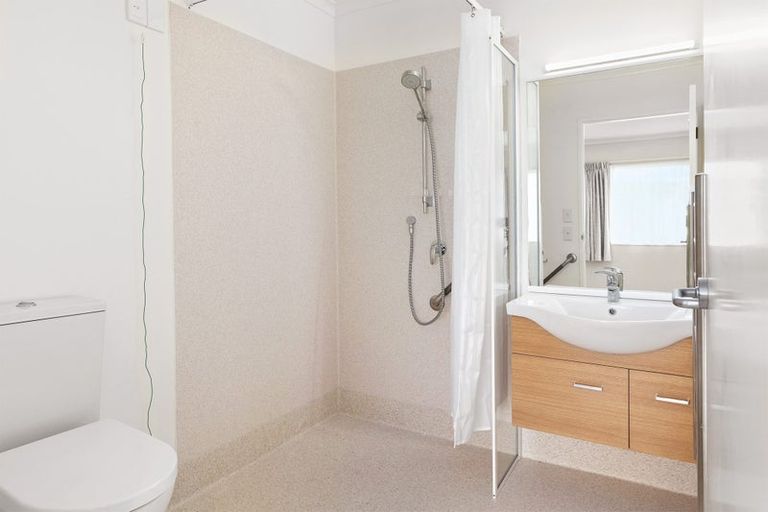 Photo of property in Summerset At The Course, 20 Racecourse Road, Trentham, Upper Hutt, 5018