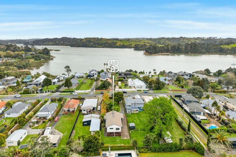 Photo of property in 24 Waimarie Road, Whenuapai, Auckland, 0618