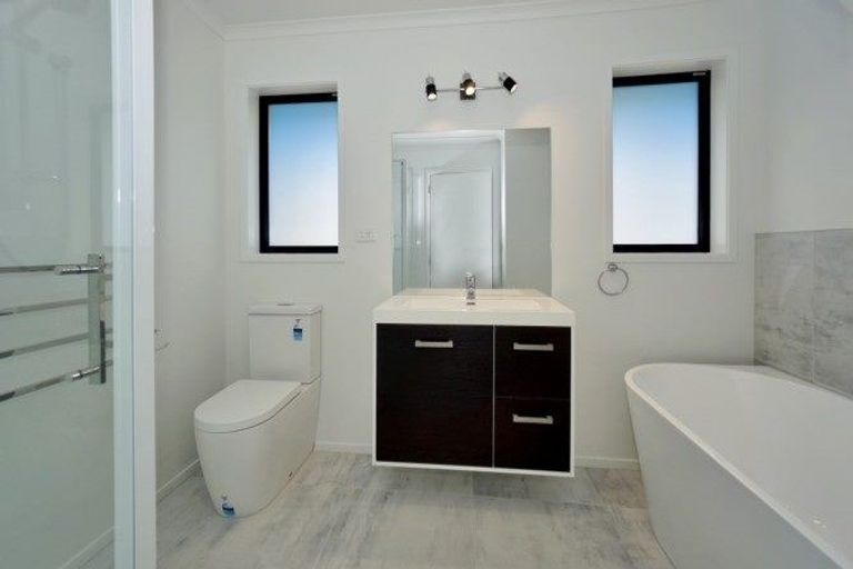 Photo of property in 72b Cameron Road, Te Puke, 3119