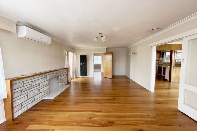 Photo of property in 8 Ashbury Avenue, Silverdale, Hamilton, 3216