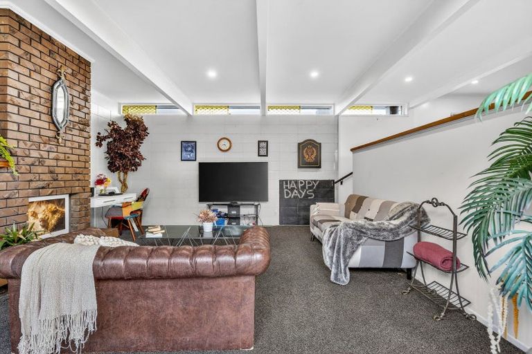 Photo of property in 22 Neal Street, Putaruru, 3411