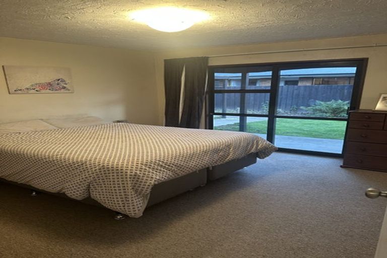 Photo of property in 8 Kinley Street, Rangiora, 7400