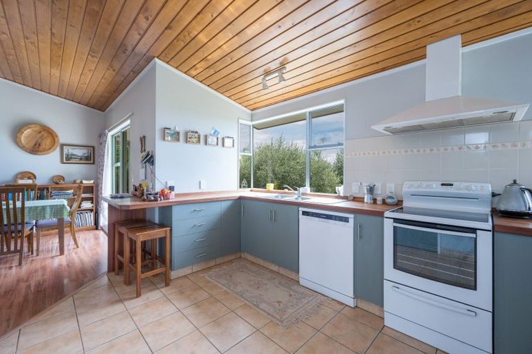 Photo of property in 152 Eden Road, Tasman, Upper Moutere, 7175