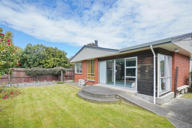 Photo of property in 38 Orrick Crescent, Avondale, Christchurch, 8061