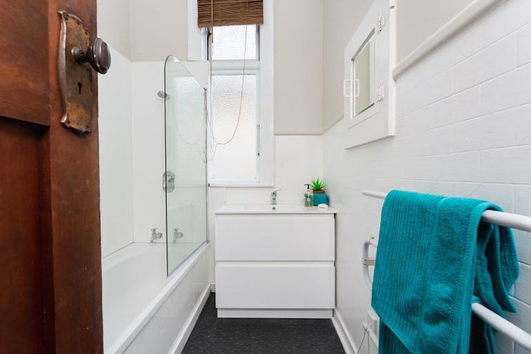 Photo of property in 78 Queens Drive, Saint Kilda, Dunedin, 9012