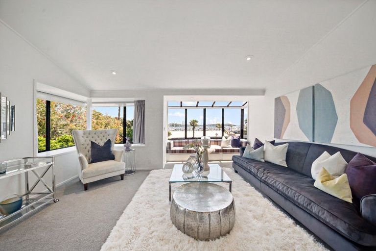Photo of property in 1/33 Argo Drive, Half Moon Bay, Auckland, 2012