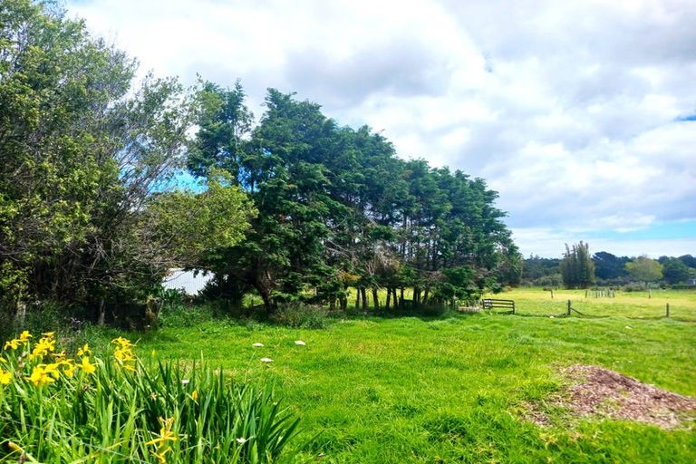 Photo of property in 191 Spains Road, Awanui, 0486