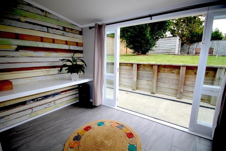 Photo of property in 8 Anzac Road, Morningside, Whangarei, 0110