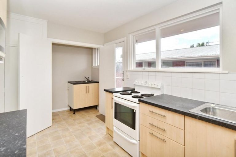 Photo of property in 1/8 Nanette Street, Upper Riccarton, Christchurch, 8041