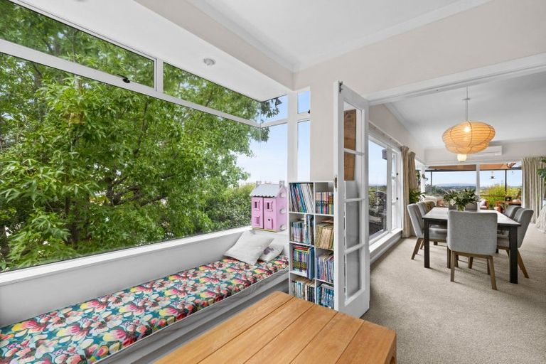 Photo of property in 9 Havelock Terrace, Hospital Hill, Napier, 4110