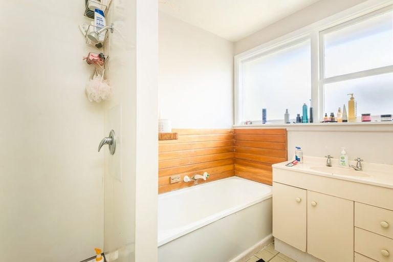 Photo of property in 35 Landy Street, Dallington, Christchurch, 8061