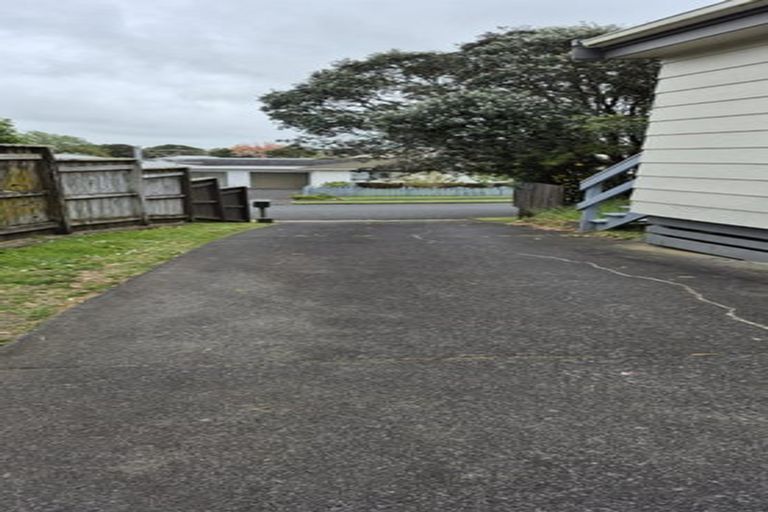 Photo of property in 9 Churchill Terrace, Waiuku, 2123