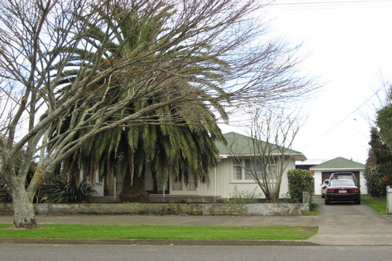 Photo of property in 155 Cambridge Street, Levin, 5510