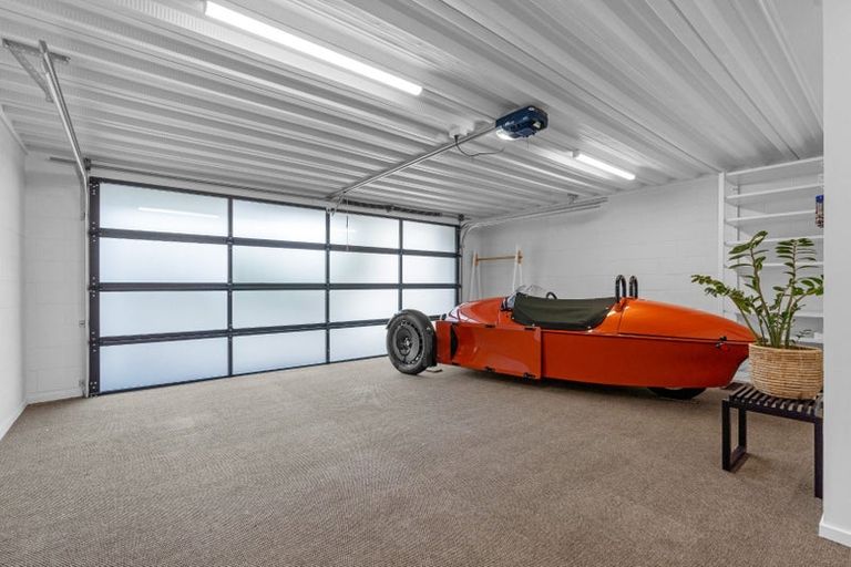 Photo of property in 14b Alfred Street, Northcote Point, Auckland, 0627