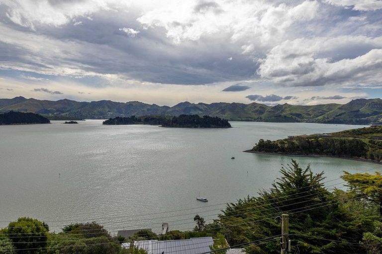 Photo of property in 38 Bayview Road, Charteris Bay, Governors Bay, 8971