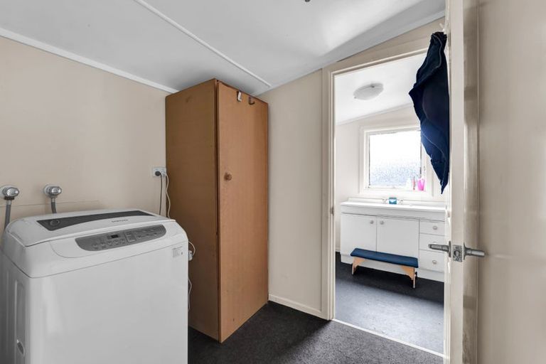 Photo of property in 9 Kaipi Street, Manaia, 4612