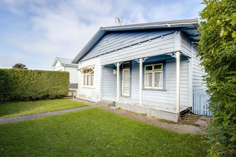 Photo of property in 105 Wellesley Road, Napier South, Napier, 4110